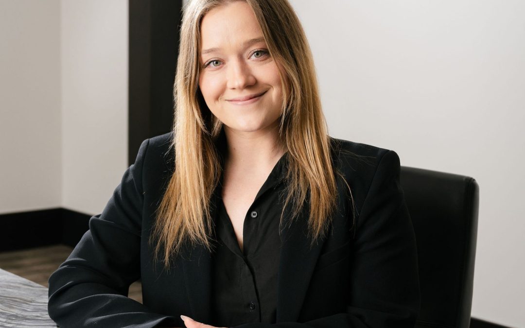 Alexandra Custeau – Associate Lawyer